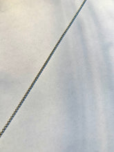 Lade das Bild in den Galerie-Viewer, Erbsarmband E