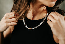 Lade das Bild in den Galerie-Viewer, Gliederkette MARGOT