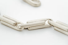 Lade das Bild in den Galerie-Viewer, Gliederkette MARGOT