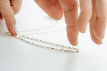 Lade das Bild in den Galerie-Viewer, Ankerarmband A