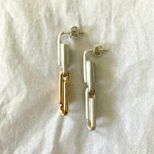 Lade das Bild in den Galerie-Viewer, Gliederohrringe STOLL - Gelbgold